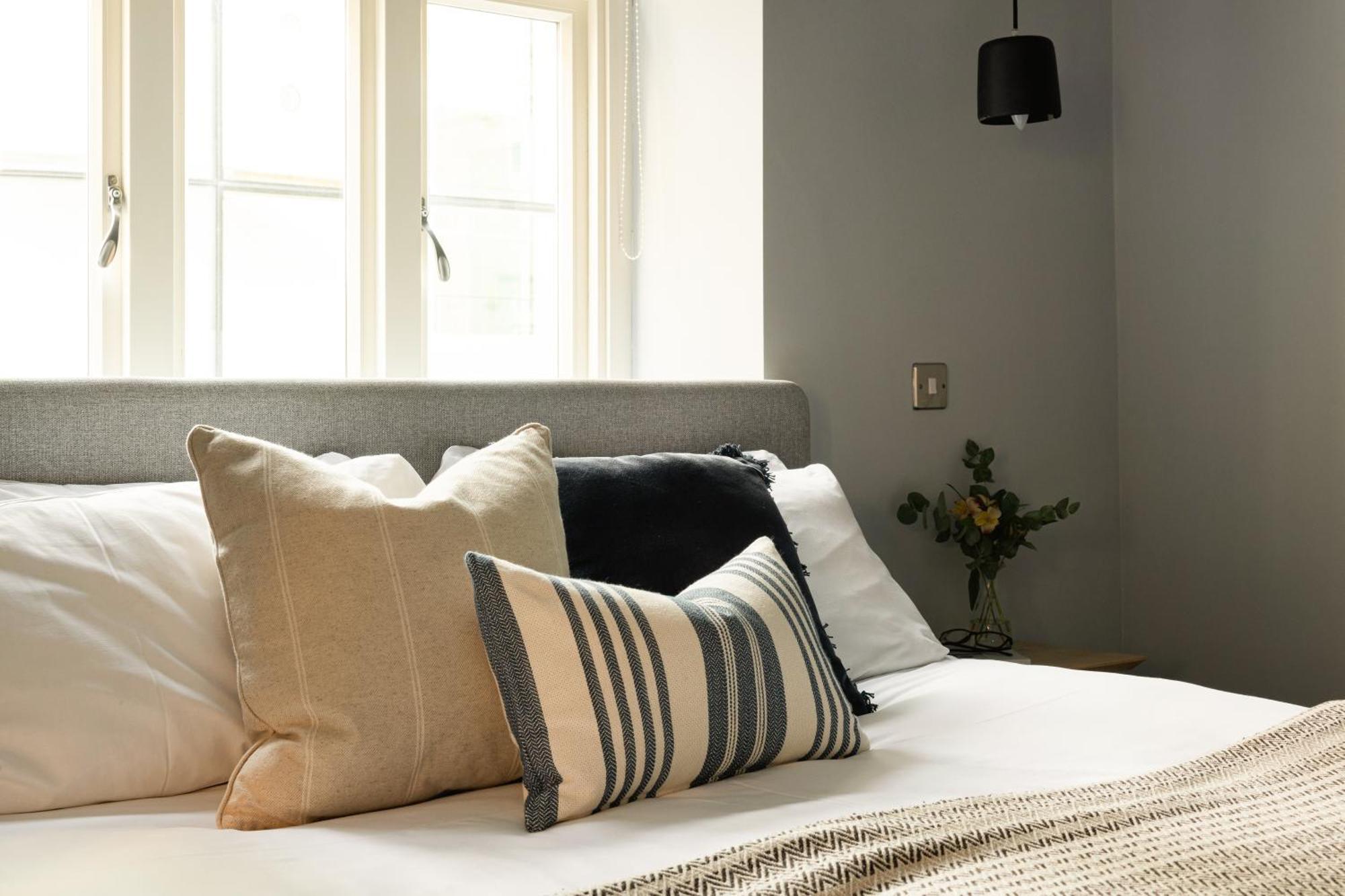 St Catherine'S Hospital - Curated Property Bath Eksteriør billede